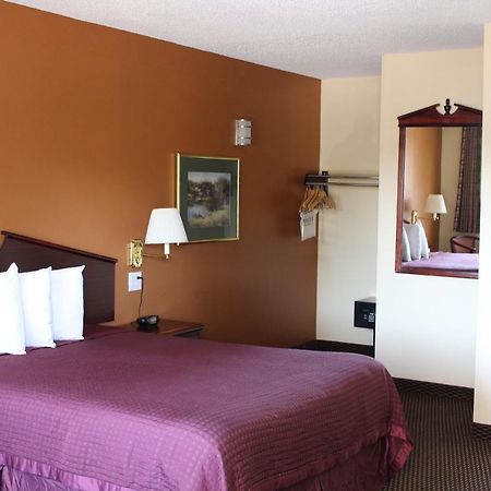 Knights Inn Сейлем Екстер'єр фото