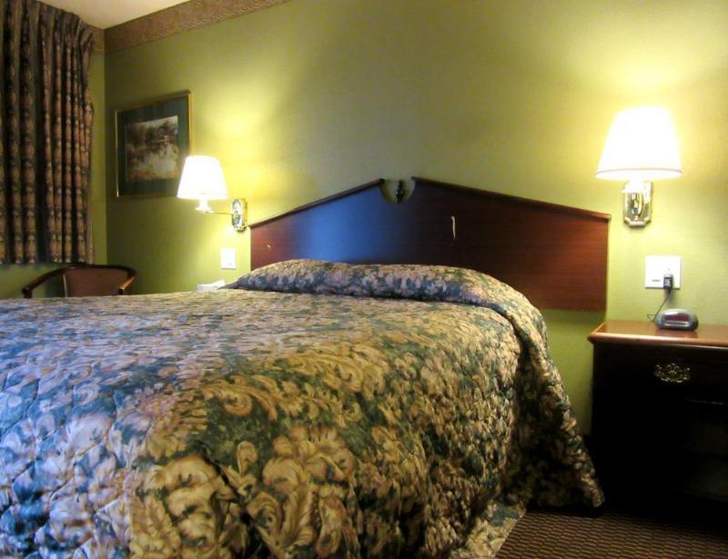 Knights Inn Сейлем Екстер'єр фото