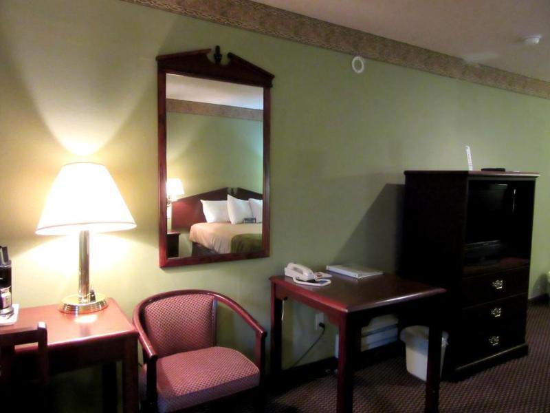 Knights Inn Сейлем Екстер'єр фото